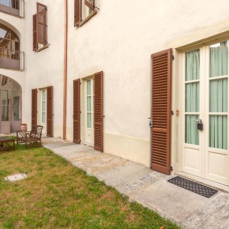 Apartamento Palazzo Mia By Icasamia It Castello Cabiaglio Exterior foto