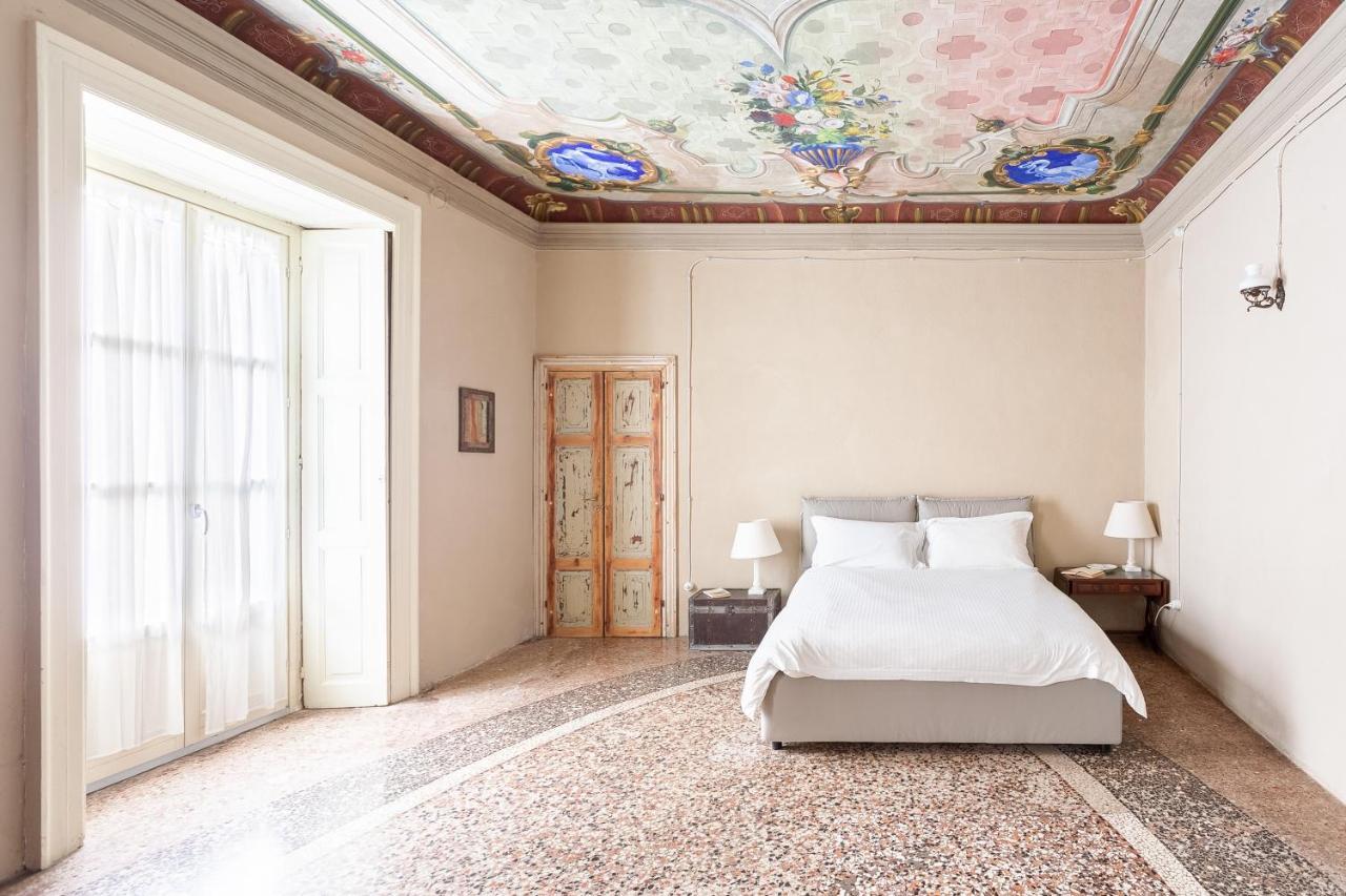 Apartamento Palazzo Mia By Icasamia It Castello Cabiaglio Exterior foto