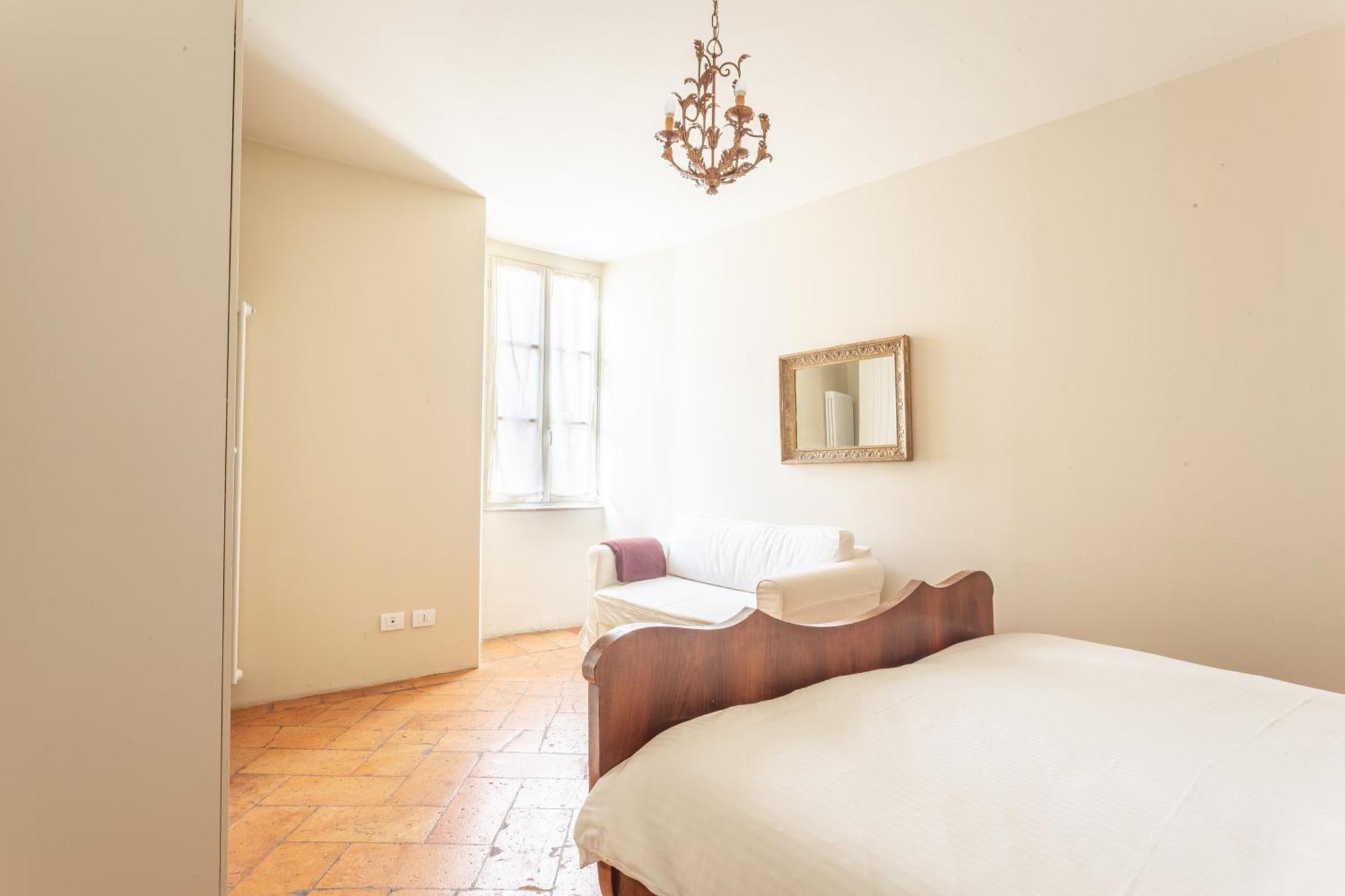 Apartamento Palazzo Mia By Icasamia It Castello Cabiaglio Habitación foto